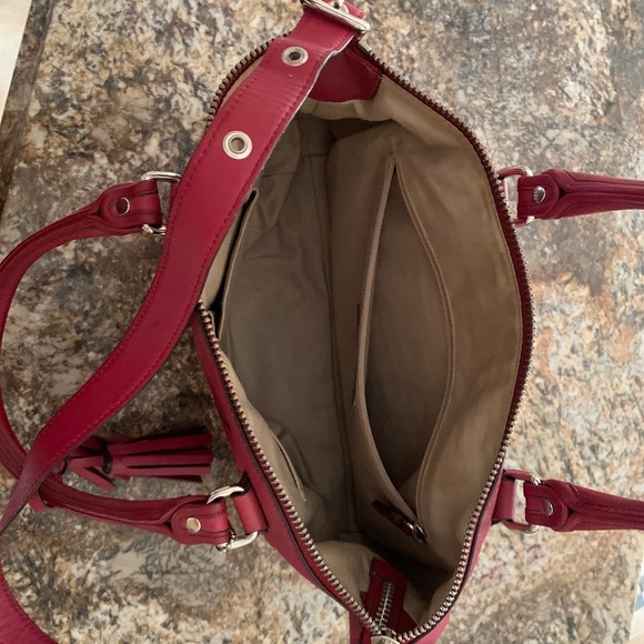 Red Coach purse - Picture 4 of 7